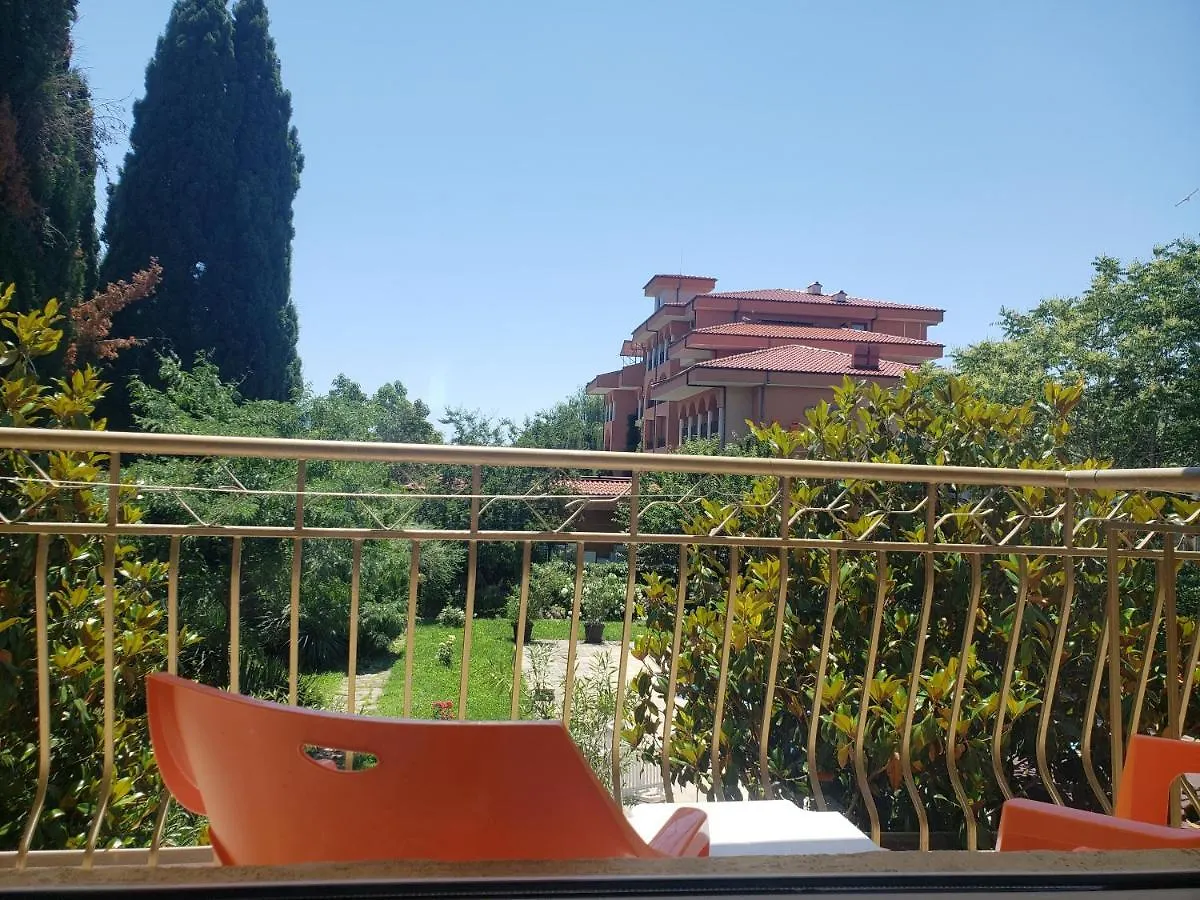 Family Hotel Magnolia Slantchev Briag